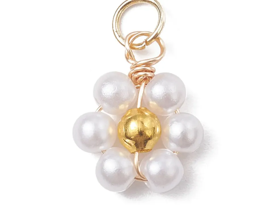 La Petite Epicerie Bloem bedel acryl wit 14,5 mm