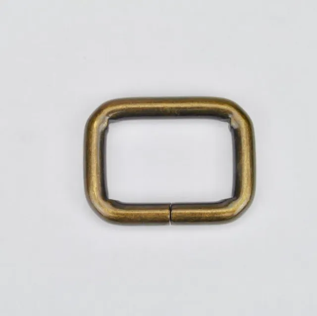 Leather House Rechthoekige Ring Oud Goud 30 mm