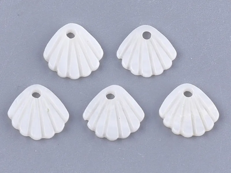 La Petite Epicerie schelp bedel parelmoer 10 mm wit