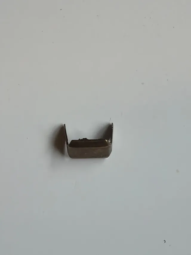 Leather House Nietjes voor riemlussen oud goud 8x5 mm