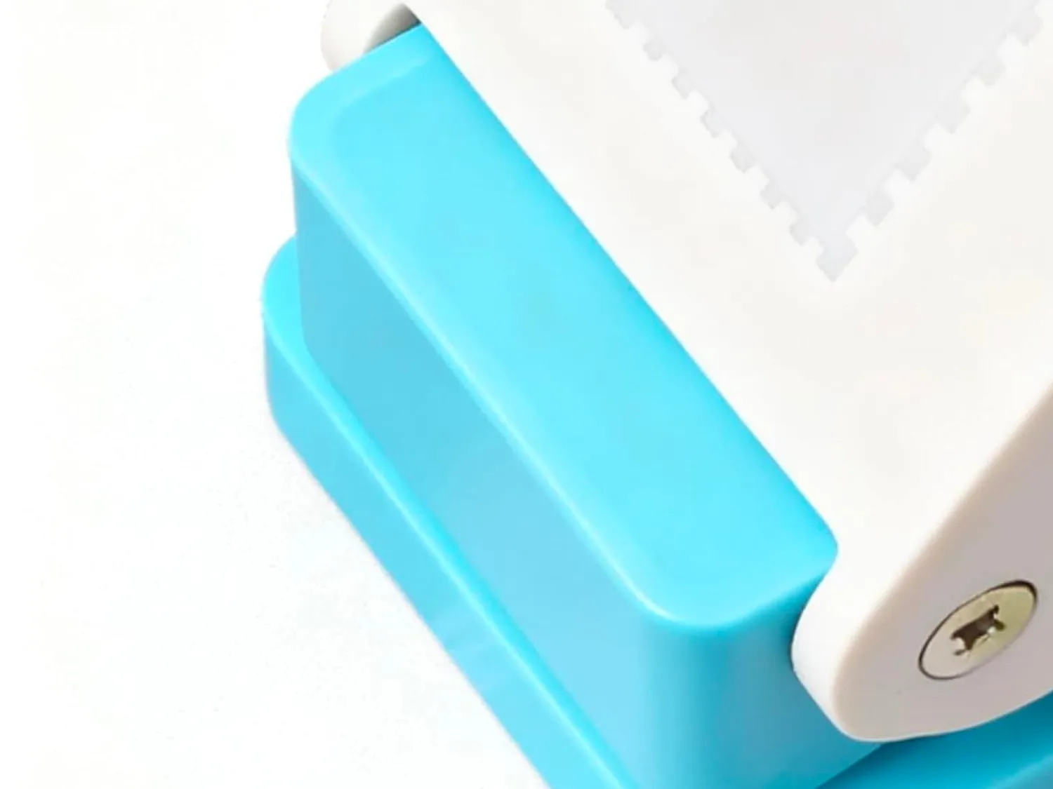 La Petite Epicerie Postzegel perforator papierpons scrapbooking