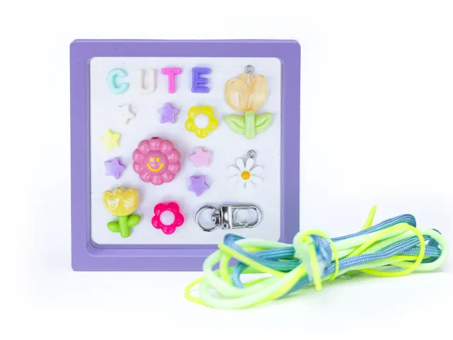 La Petite Epicerie Mini Kit Bag Charm Cute Flower tashanger kit