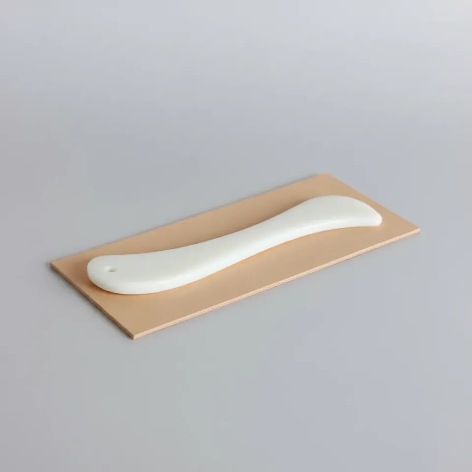 Leather House vouwbeen gebogen 10 cm wit been