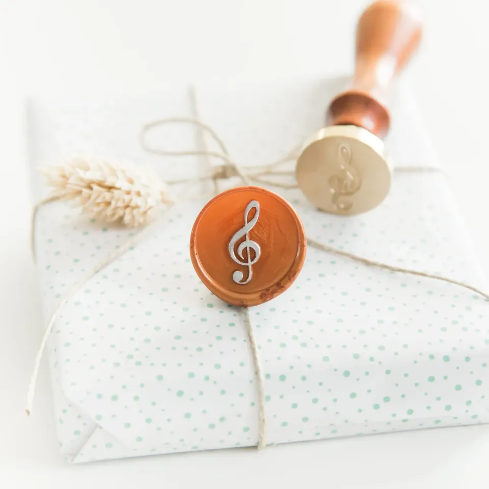 Jessy at Sea Treble Clef waxstempel 25 mm muziek