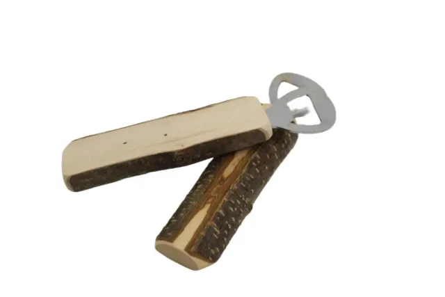 Astrid Brouwers flessenopener elzenhout met schors 16 cm