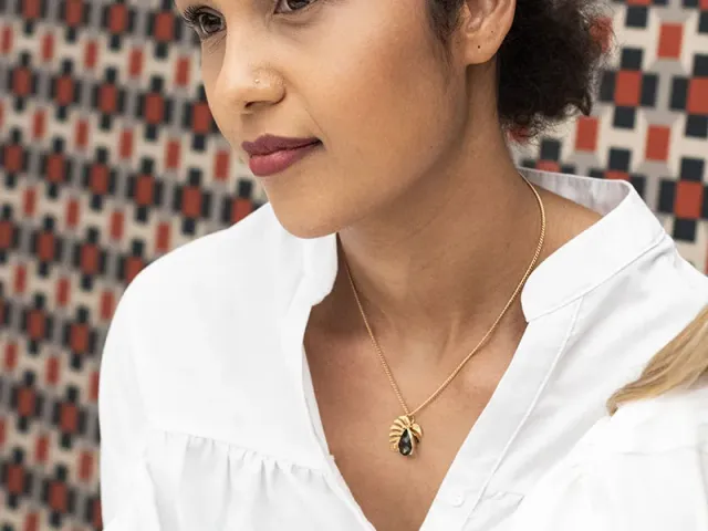 La Petite Epicerie Madame Patachou ketting sieradenkit antraciet
