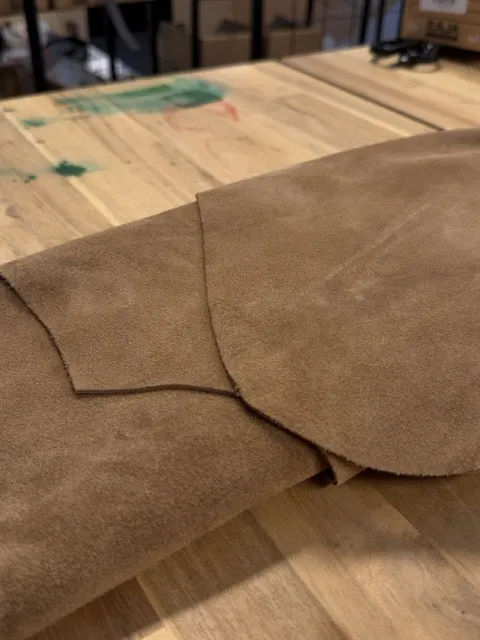 Leather House Split Suede leerhuid 1,1-1,4 m²