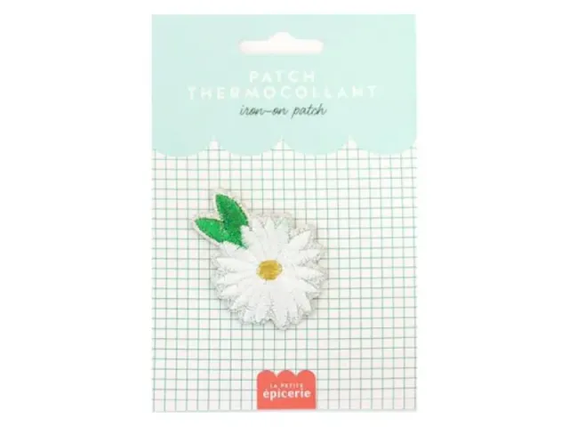 La Petite Epicerie Marguerite strijkpatch margriet geborduurd