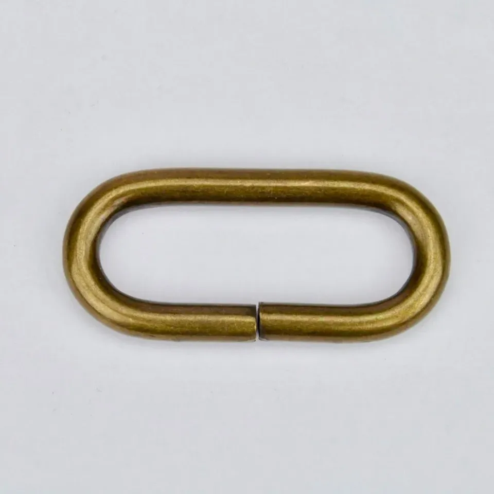 Leather House ovale ring messing 32mm oudgoud tas