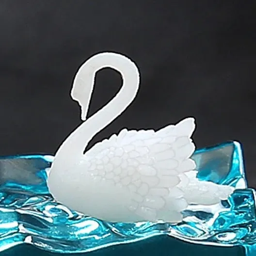 Bijounique Zwaantje 3D decoratie per stuk kunststof