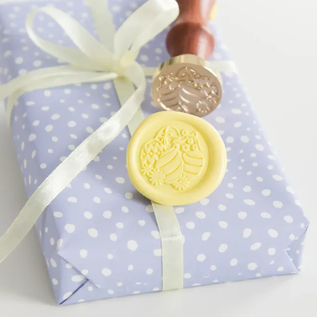 Jessy at Sea Easter Eggs waxzegelstempel pasen 25 mm
