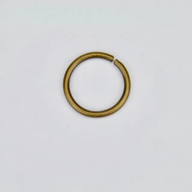 Leather House messing ring 15mm oud goud leer
