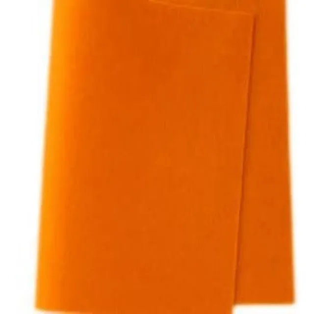 LTC-Leiden wolvilt oranje 450gr 180cm