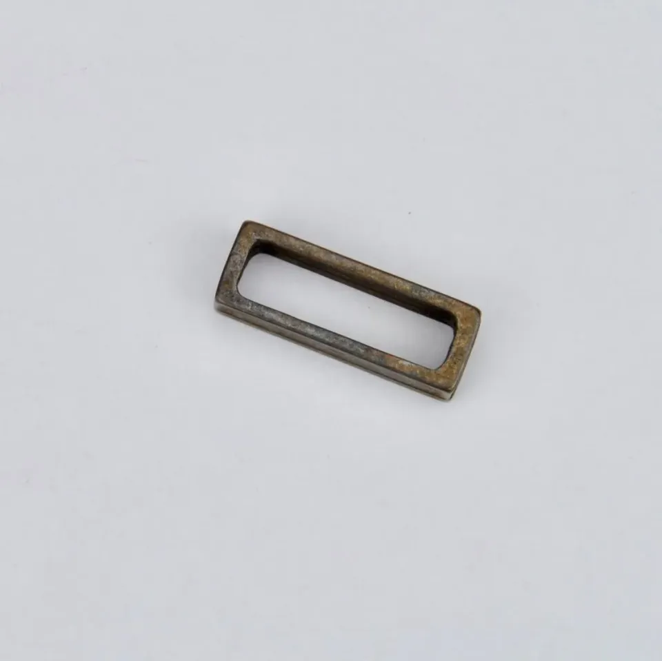 Leather House passant messing 15 mm oudgoud