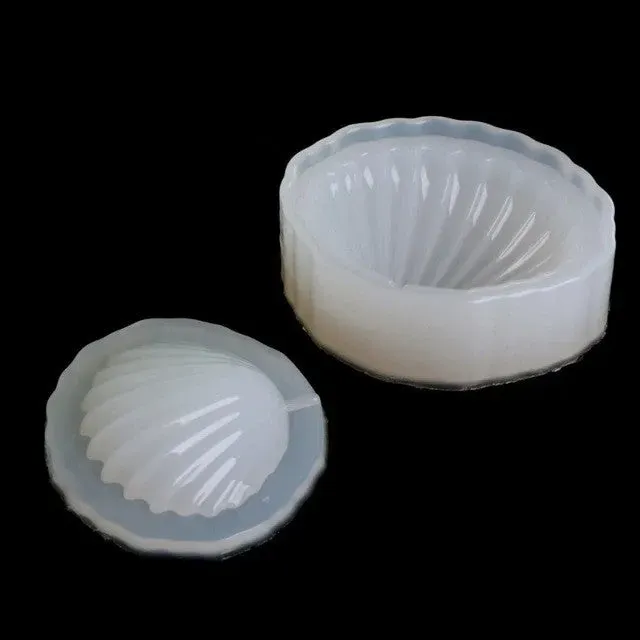 Bijounique 63 Schelp 3D siliconen mal 4,9x5,9 cm