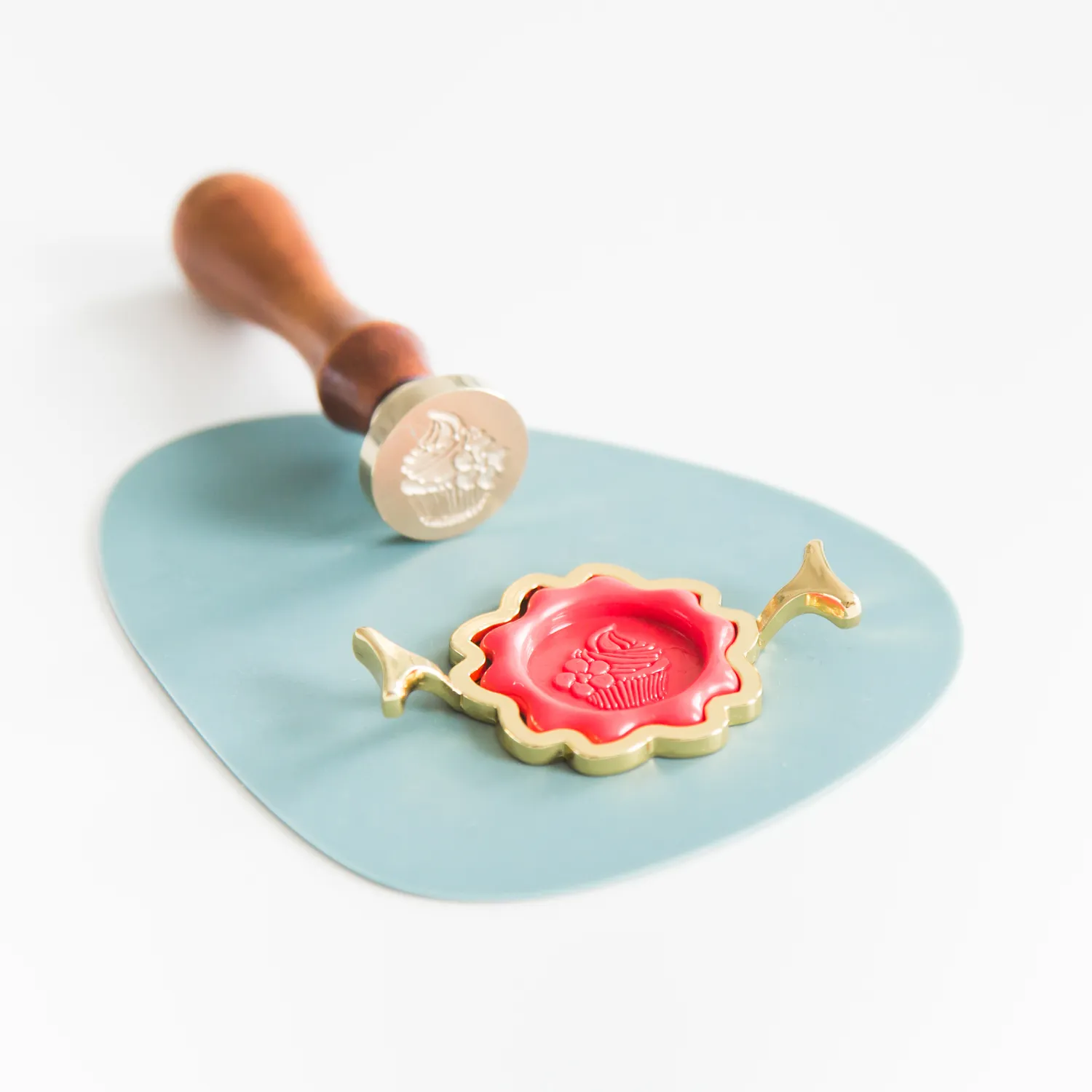 Jessy at Sea Sakura Wax Seal Shaper waxzegel mal