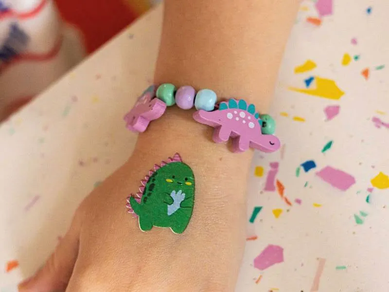 La Petite Epicerie Mon kit bijou dinosaurus armband kinderen hout