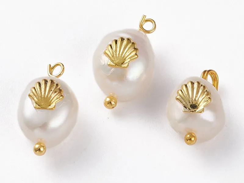 La Petite Epicerie hanger parel 13 mm wit goud per stuk