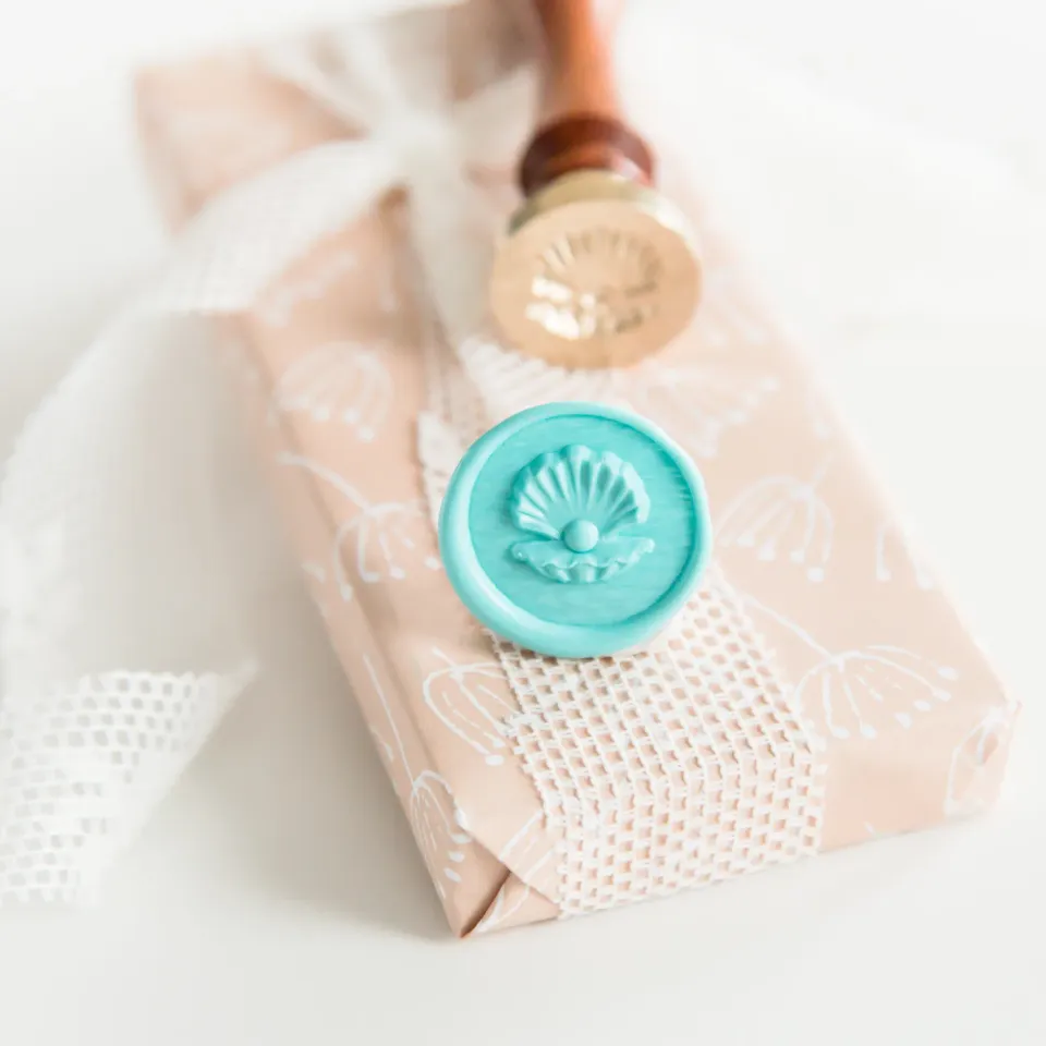 Jessy at Sea Oyster wax stempel 25 mm schelp