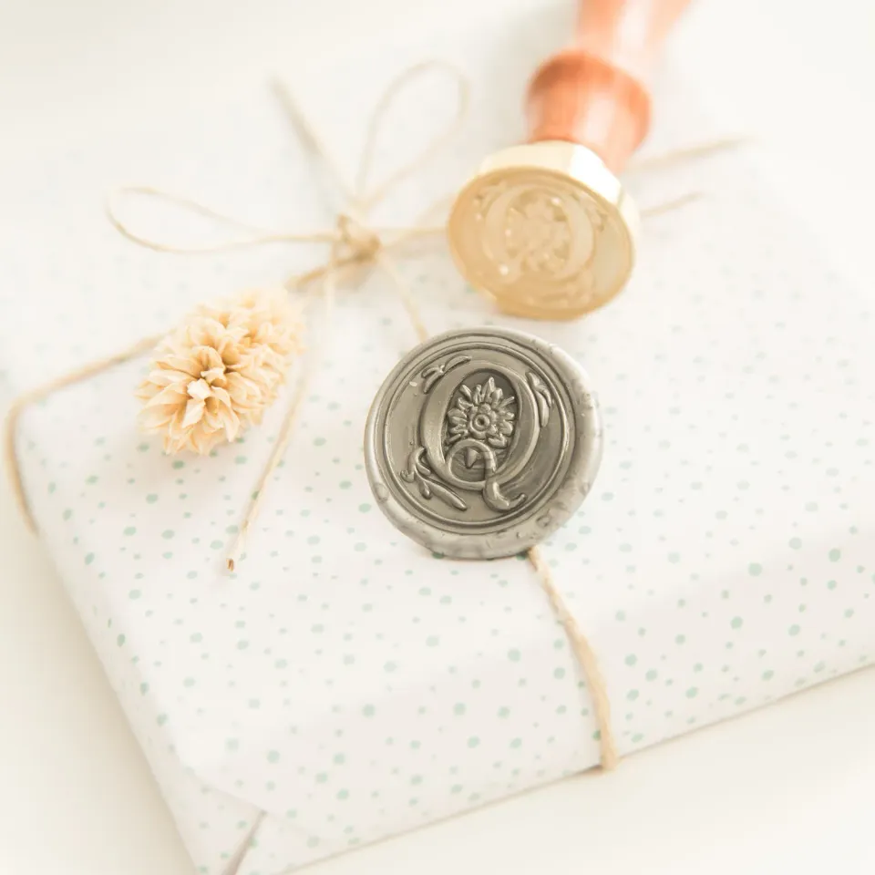 Jessy at Sea Letter Q wax stempel 25 mm initiaal